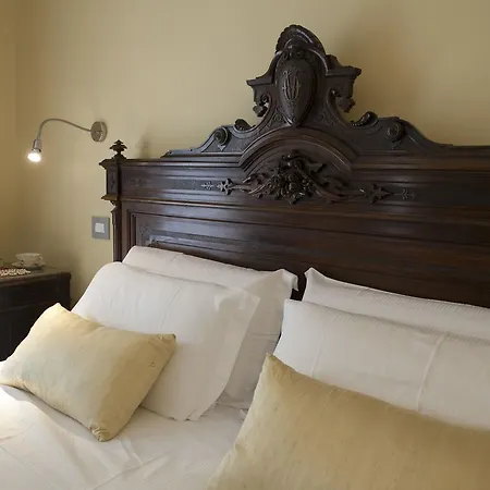 Palazzo Del Senatore Resort 3*