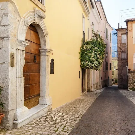 Palazzo Del Senatore Resort 3*